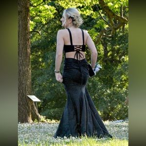 sherri hill prom dress